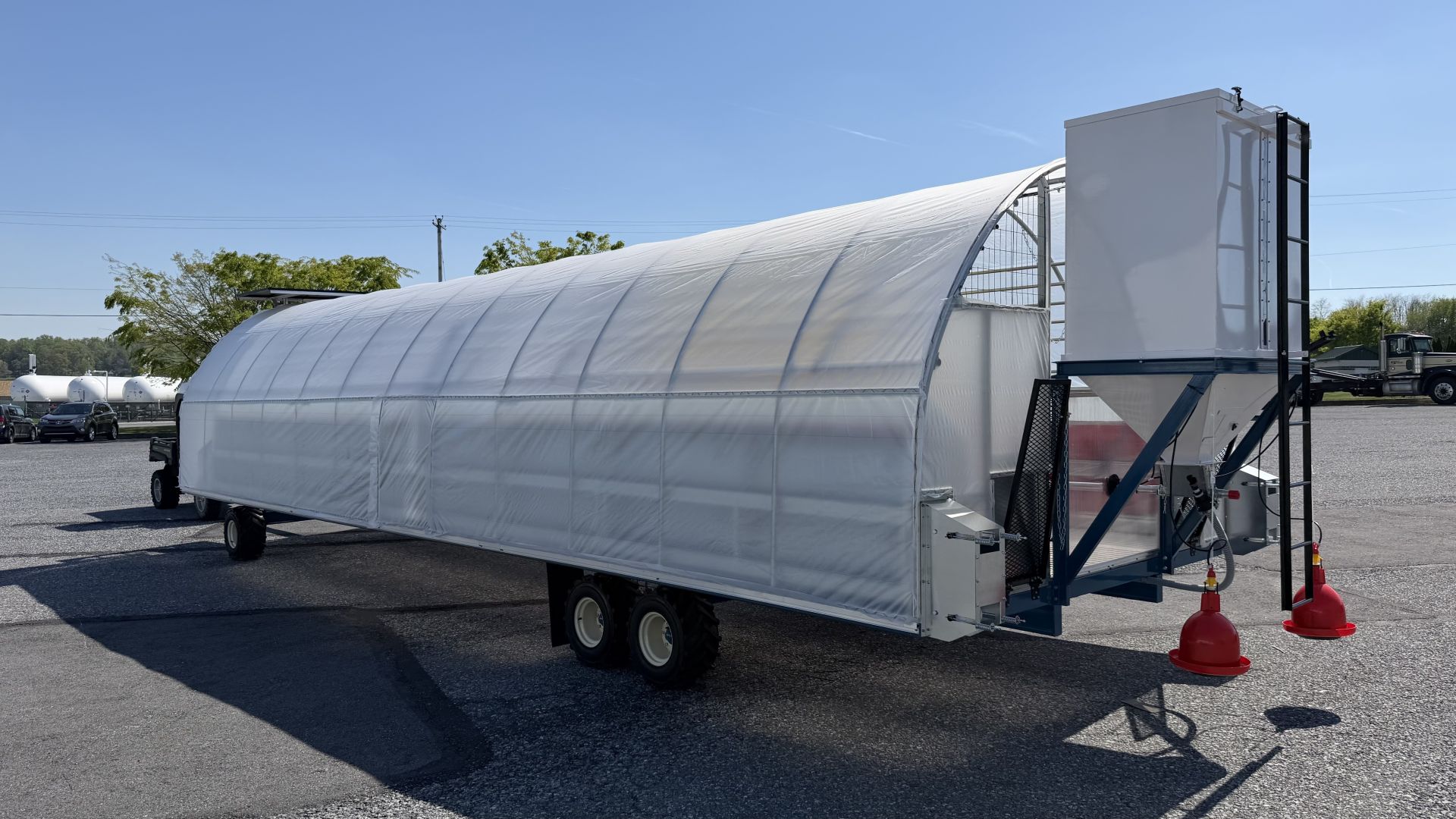 Mobile Chicken House Model 1000 — High-Volume Egg Production for 1000 Laying Hens 1 chicken-model-10009